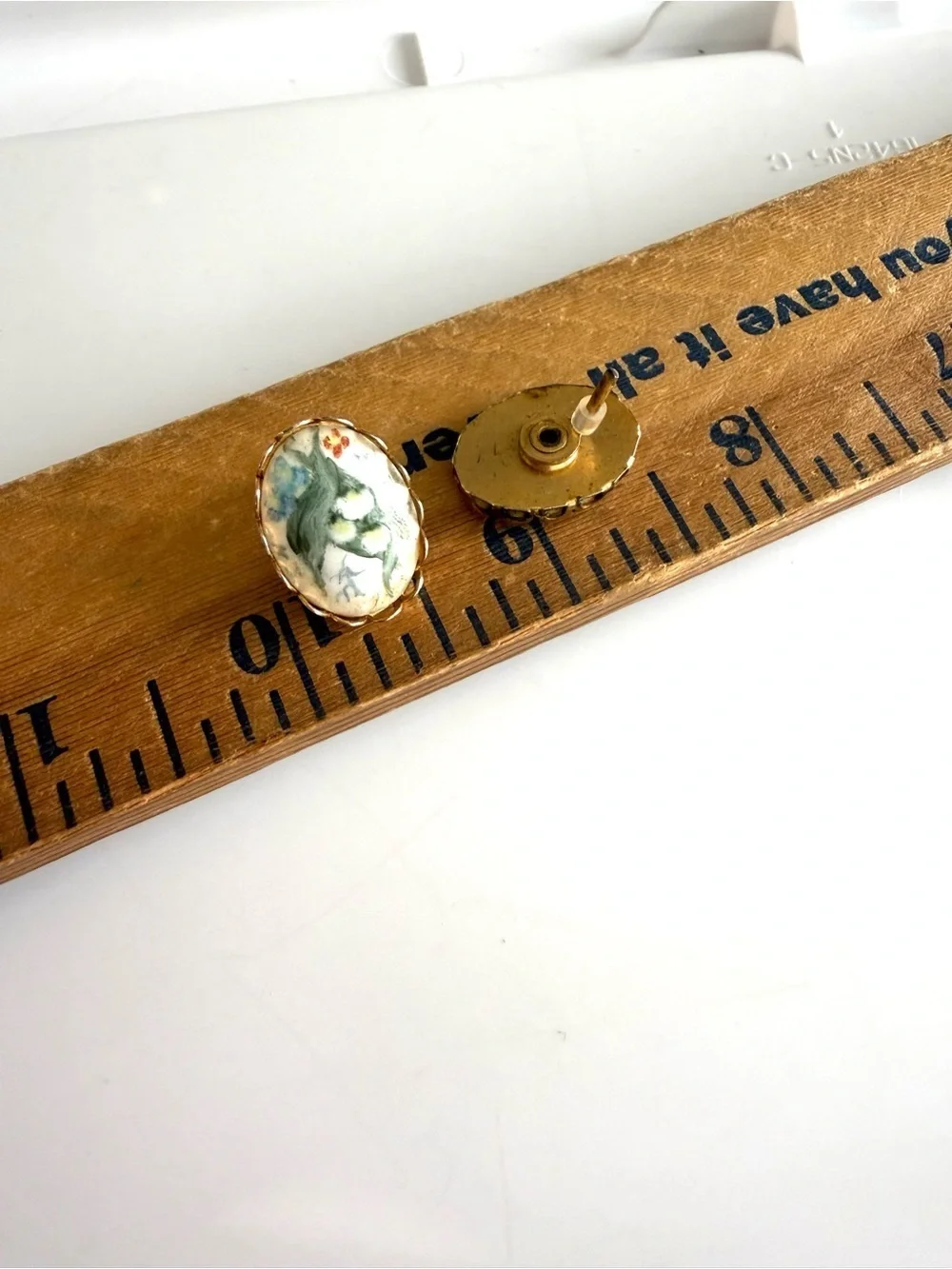 N/A vintage pierced